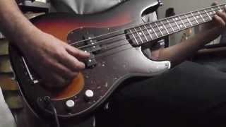 Fender American Standard Precision Bass  test [upl. by Akcirret]