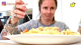 MUKBANG CASARECCIO insalata russa con pasta famebestia 😋  Michela Colorfun [upl. by Suidualc]