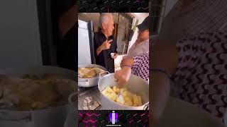 Pocho Zuleta amp Su Hermano Emiliano Zuleta Comiendo Salchipapa JAJAJA Humor Comida colombia viral [upl. by Enibas]