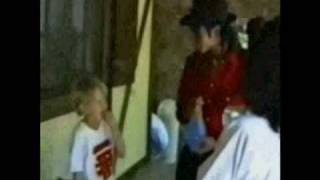 Michael Jackson And Macaulay Culkin [upl. by Horwitz89]