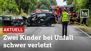 Vier Schwerverletzte Frontalcrash in Freiensteinau  hessenschau [upl. by Darreg]