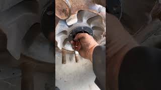 Part 2 wheel seal leak comeoverhere dieseltech diesel Customerstates dieselmechanic [upl. by Ikir]