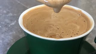 Milchkaffee mit leckeren Schaum ohne Kaffeemaschine [upl. by Bust]