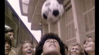 Anuncio CocaCola Mundial 1982 en España con Maradona [upl. by Gaultiero]