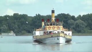 Chiemsee Prien Promenade mit Raddampfer und Dampflock [upl. by Landrum]