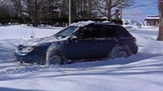 Subaru Impreza 25i Neige ca passe [upl. by Gratia]