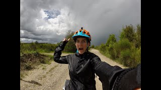 Viaggiare in bicicletta in Italia  da Padova a Roma  sulla Via Francigena in solitaria [upl. by Otineb8]