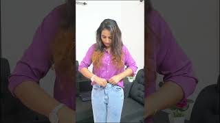 Oversized shirt tuck hack😻🫰🏻 shorts shortsviral fashionhack styletips [upl. by Atarman]