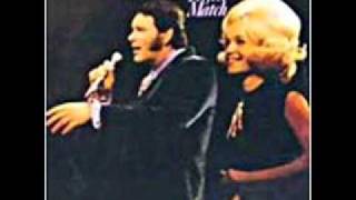 David Houston amp Barbara Mandrell  How Can It Be So Wrong [upl. by Nolrev]