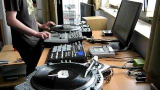 Freestyle Scratch amp Compose Session with Vestax Controller One amp QFO [upl. by Ynaffad]