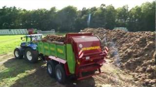 Strautmann Streuer mit Claas Fendt und New Holland [upl. by Mick]