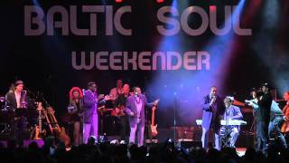 The Trammps  Hold back the night at Baltic Soul Weekender 5 [upl. by Airahs757]