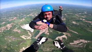 PARACHUTISME 7 sauts de mon Brevet B2 à BOULOC SKYDIVE [upl. by Eaneg]