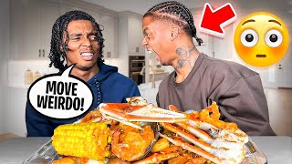 SMILING AT MY TWIN AWKWARD UNTIL HE NOTICES😳 VIRAL TIKTOK TREND SEAFOOD BOIL [upl. by Oscar]