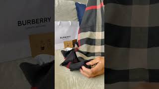 burberry scarf la Vallee Village Paris [upl. by Einneb]