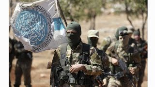 rebeldes Sirios ligados a HTS tomam parte de Aleppo [upl. by Lacagnia]