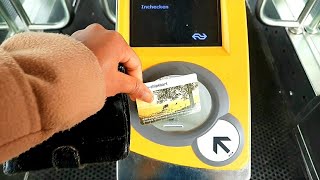 How to use your Ovchipcard in Netherland train station [upl. by Annmaria]