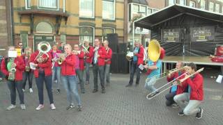 De Lendebloazers Wolvega Sneeker Dweildag 2016 zaterdag 1 oktober 2016 Sneek Fryslân NL [upl. by Tirrej]