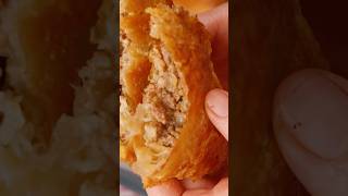 Pateuri cu carne in foietaj de casa recipe food retetesanatoase cooking [upl. by Airdnas541]