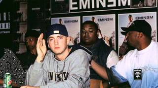 Eminem Freestyle Pick It Up Live feat Proof 2002 [upl. by Tolliver]