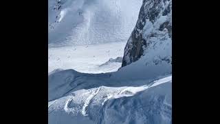 Grand Couloir a Courchevel in Francia [upl. by Aratnahs281]