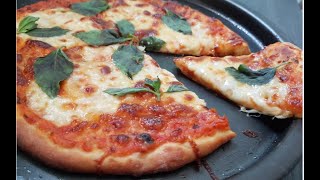 Pizza Margueritta à lItalienne de A à Z recette dété 20186 [upl. by Enileoj]