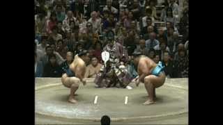 Musashimaru vs Takanohana  Natsu 2001 武蔵丸 対 貴乃花 [upl. by Nylaroc]