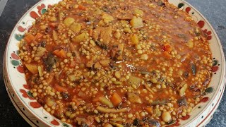 محمصة زمنية بالقرنيط والخضار مع سلطة القرنيط، وصفات صحية 🇹🇳 Mhamsa au poulpe et salade de poulpe 🐙 [upl. by Borlow]