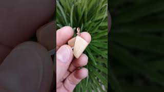 Gienah pendentif artisanal en bois un bijou KoalaShop 🐨 [upl. by Keelin242]