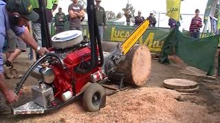 Australian V8 Chainsaw made by Whitlands Engineering wwwsuperaxecomau [upl. by Edny]