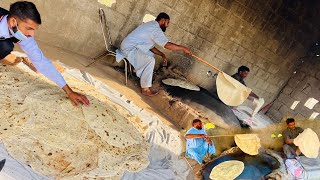 how to make Rumali Roti in Resturant Manday Roti قلو روٹی Biggest Roti Resturant Style [upl. by Tootsie]