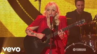 Elle King  Exs amp Ohs Live at New Years Rockin Eve [upl. by Eahsram]