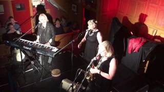 Hazel OConnor Will you Pentyrch 11032017 [upl. by Elletsirk345]