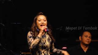 Goyang Dua Jari Sandrina Siti Badriah  Live at ICE BSD  PRI 2018 [upl. by Nitsur]