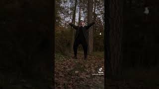 Lesní Pomáda💪🏼🍂les podzim pomada tanec funnyvideo [upl. by Salokkin139]