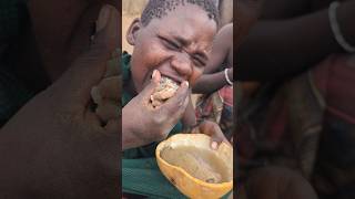 Its ‼️ Incredible breakfast 🥰 very delicious food 🤤hadzabe tribe Woman Share eating lovely food [upl. by Bernardi755]