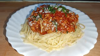 I tried making Chicken Spaghetti Bolognese at home  Spaghetti Bolognese  Michelle Martins [upl. by Borchert418]