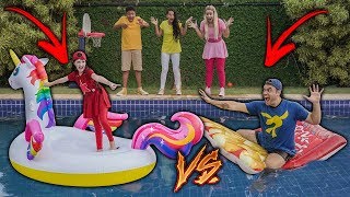 AVENTUREIRO AZUL vs AVENTUREIRA VERMELHA VÍDEO DE PISCINA [upl. by Joane507]