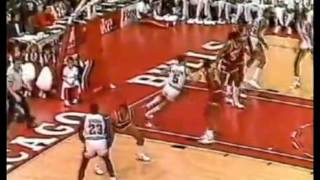 Hakeem Olajuwon 4 Blocks On Michael Jordan [upl. by Hy]