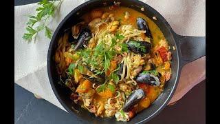 Délicieuses pâtes méditérranéenne  moules et chorizo [upl. by Chaddy]