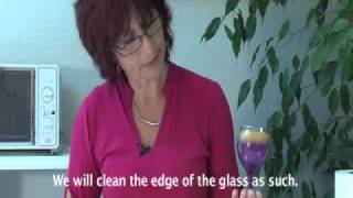 Pebeo  Vitrea 160  How to Paint on Glass with a Sponge [upl. by Leeke]