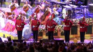 André Rieu e Integrantes da Marinha do Brasil  Amazing Grace [upl. by Hollingsworth]