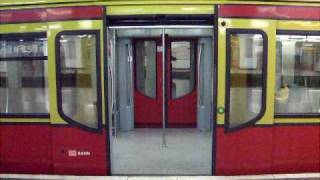 Berlin SBahn Doors Closing [upl. by Black]