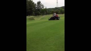 Toro RM5510 ON FAIRWAY [upl. by Socem]