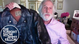 Henry Winkler Shows Off His Official Happy Days Fonzie Jacket [upl. by Wilkinson420]