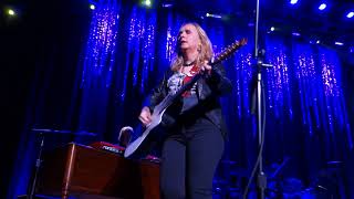 Melissa Etheridge Like The Way I Do Montclair 11 25 17 [upl. by Atidnan346]