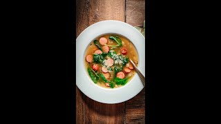 Easy Sausage White Bean Spinach Soup [upl. by Stella]