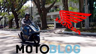 Test Ride Honda PCX 160  El quotminimaxiscooterquot de Honda  wwwmotoblogcom [upl. by Obelia]