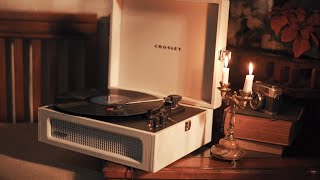 CROSLEY VOYAGER  An Affordable Turntable [upl. by Artsa916]