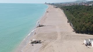 Fase 2 spiagge ancora chiuse nelle Marche le immagini di Porto SantElpidio viste dal drone [upl. by Gathard984]